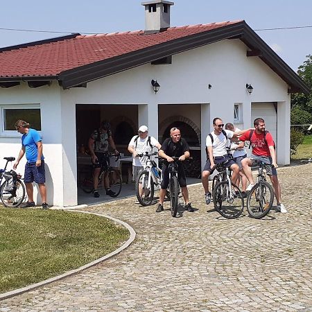 Danubio Residence Aljmaš Екстериор снимка