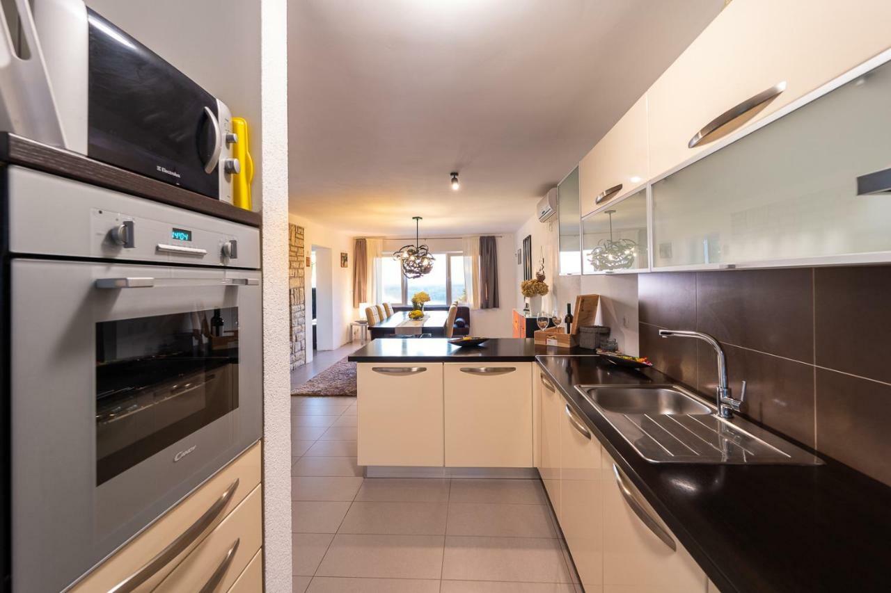 Danubio Residence Aljmaš Екстериор снимка